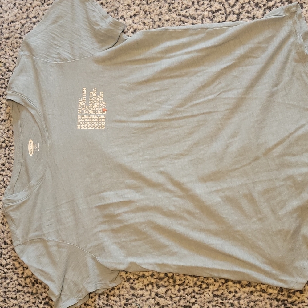 Woman's shirt